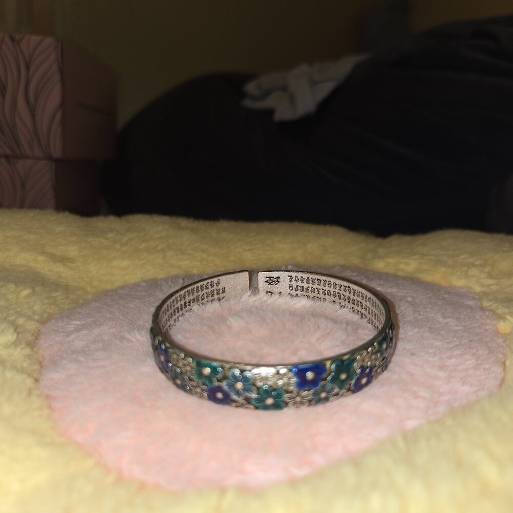 New Silver in color Floral Design Styled Cuff Ladies Bracelet